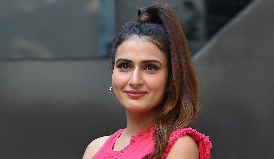 Fatima Sana Shaikh Biography, Age, Height, Husband, Family, Net Worth