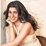 Nimrat Kaur Biography, Age, Height, Affair, Family & Net Worth