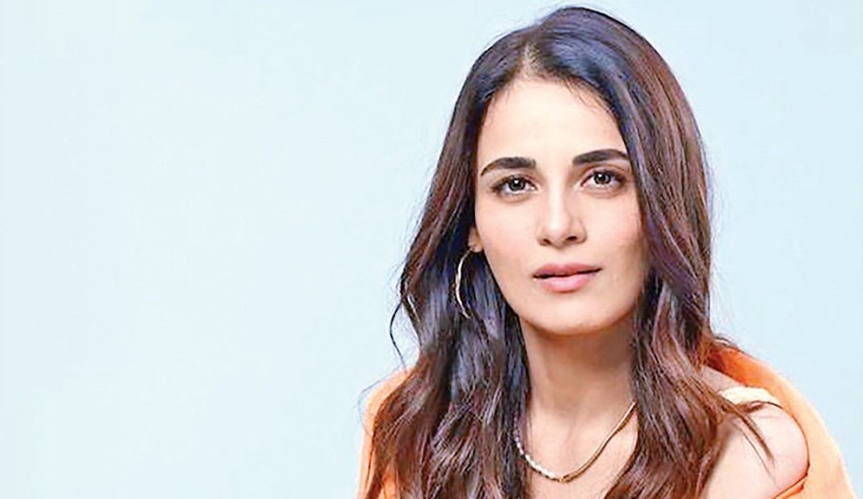 Radhika Madan Biography, Height, Weight, Age