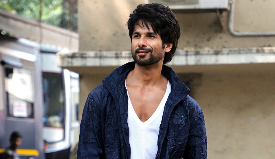 Shahid Kapoor Biography, Age, Height, Husband, Family, Net Worth