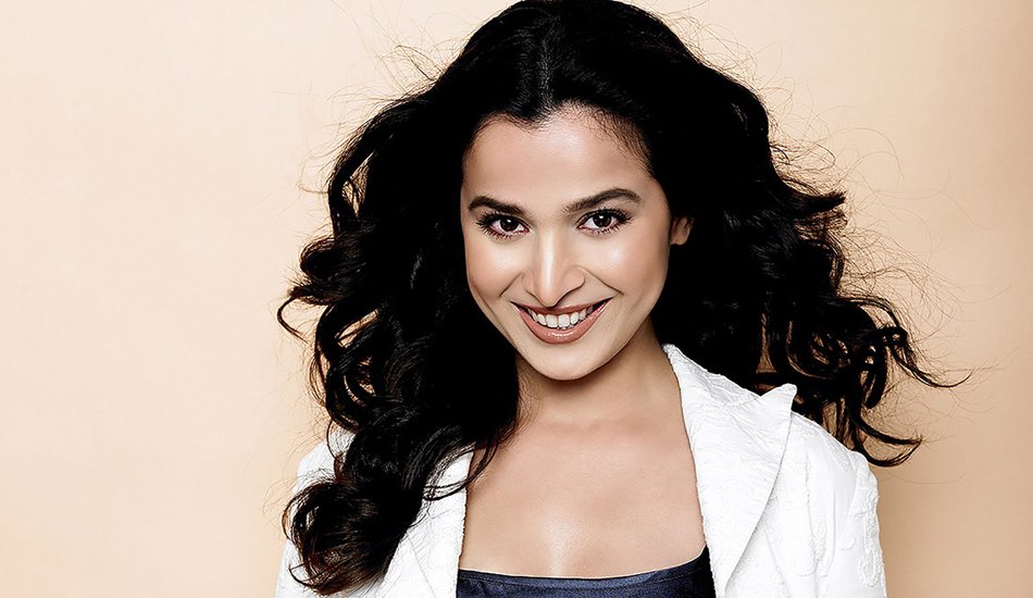 Simone Singh Biography, Age, Height, Husband, Family, Net Worth